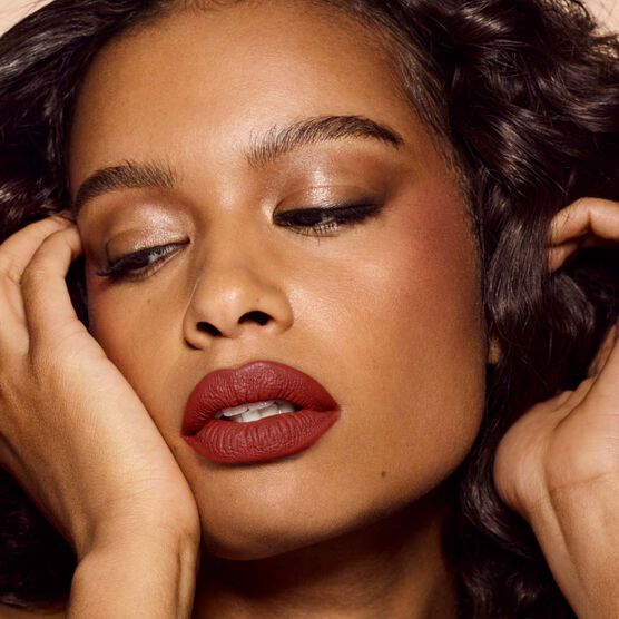 Batom Liquido Matte Fenty Beauty Icon Velvet Lipstick